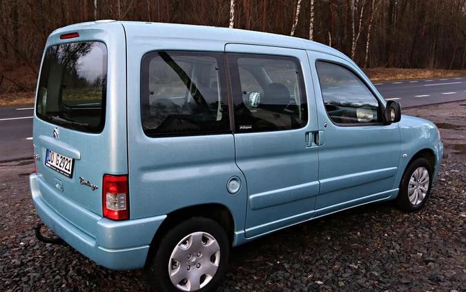 Citroen Berlingo cena 11800 przebieg: 153300, rok produkcji 2006 z Gostynin małe 742